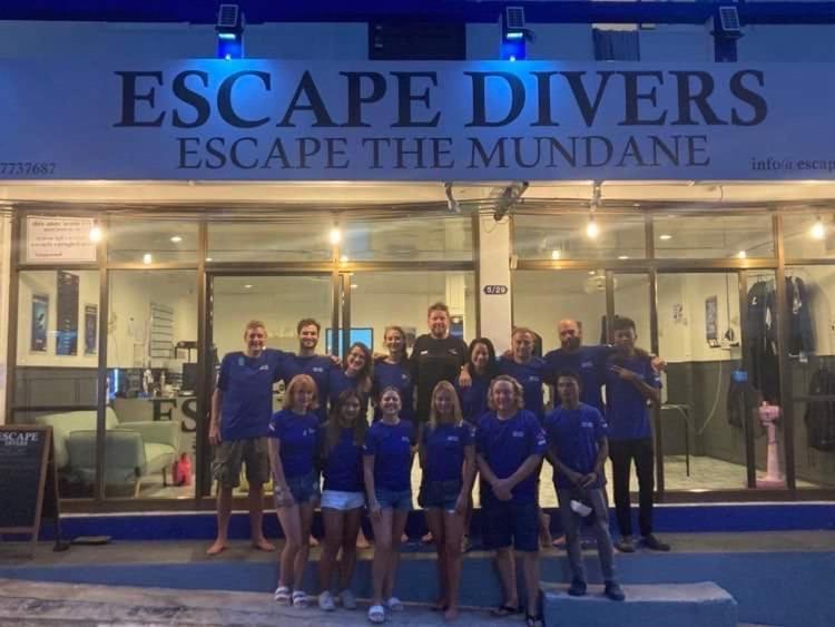 Escape Divers Hostel Ko Tao Exterior photo