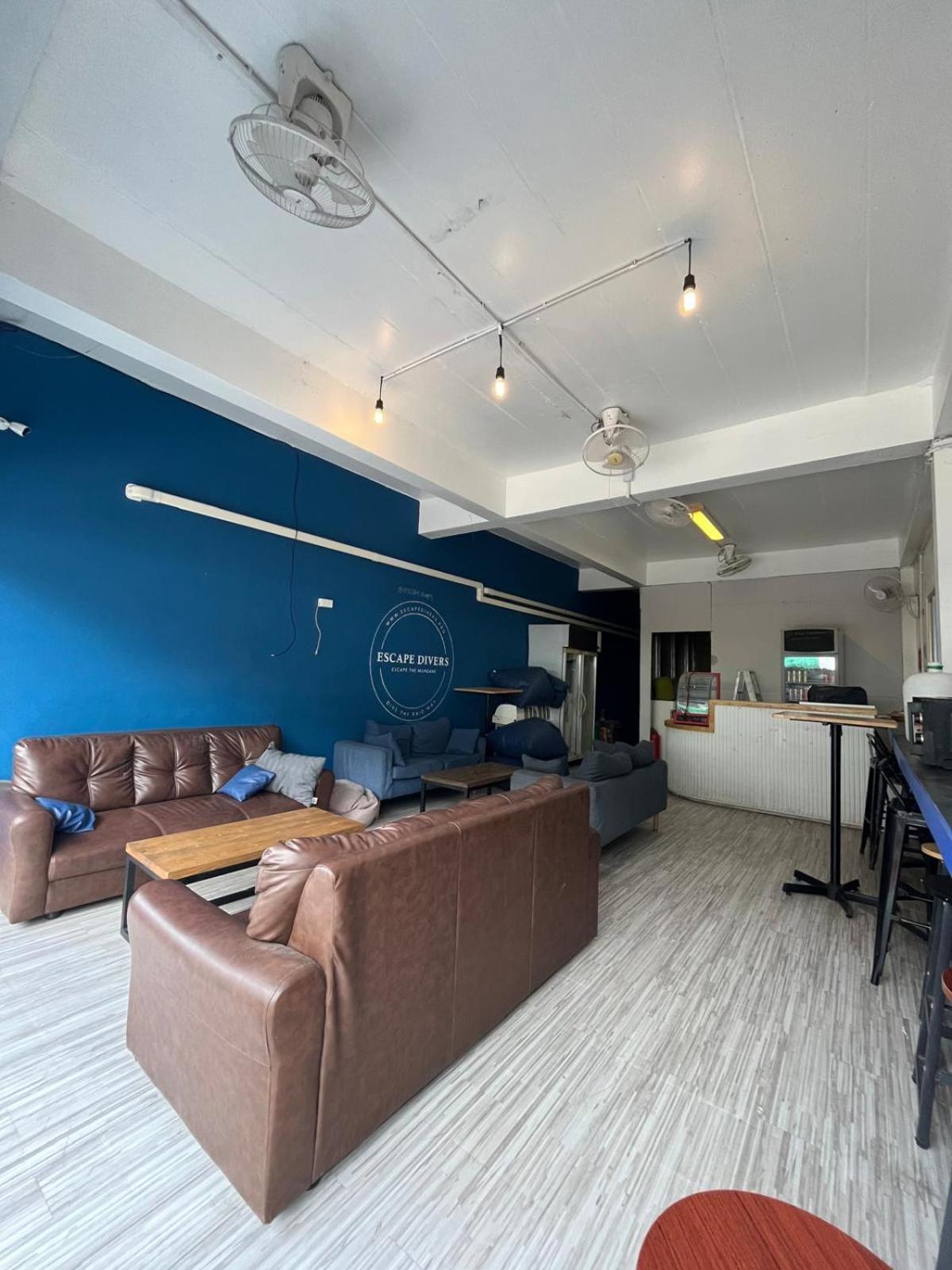 Escape Divers Hostel Ko Tao Exterior photo